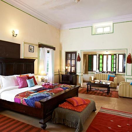 Club Mahindra Nawalgarh Hotel Buitenkant foto